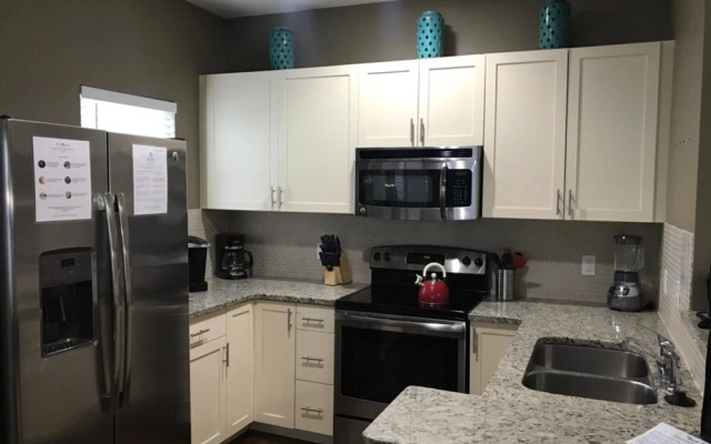 Lucaya Village 3040 #22-101