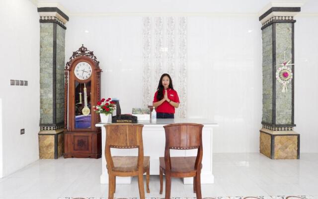 OYO 4003 Ceria Guesthouse Seminyak