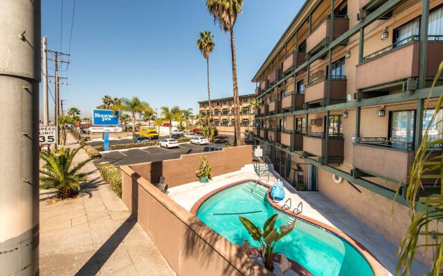 Queencity Inn