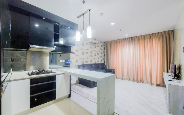 Homey And Modern 1Br At Paddington Heights Apartment