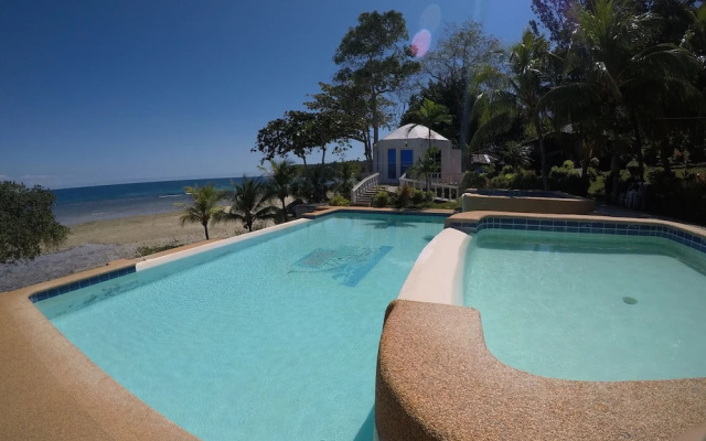 Maria Nico Mystic Island Resort