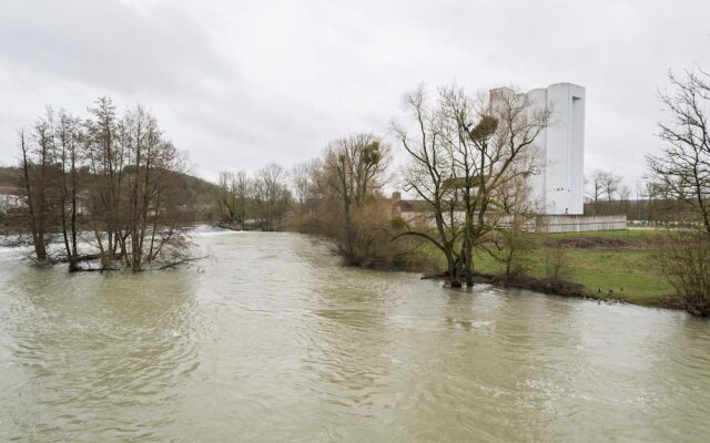 Ravishing Holiday Home in Dun-sur-meuse Near Joset Alain