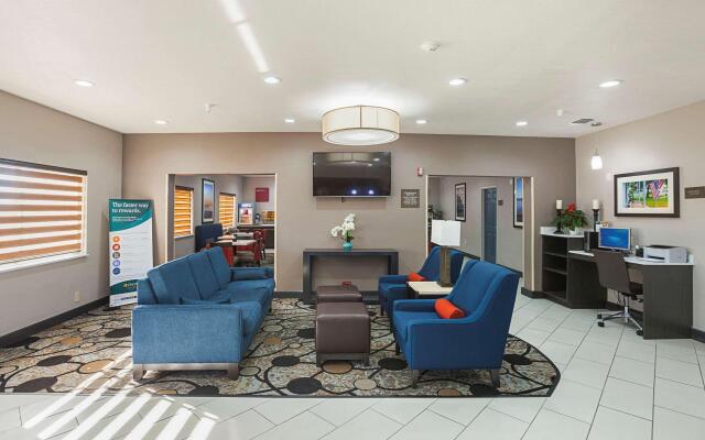 Comfort Suites Lewisville