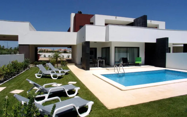 Villas Novochoro - Small Garden