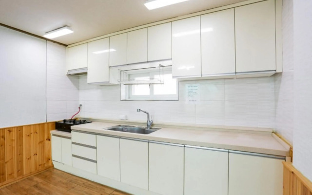 Gapyeong Sagyejeol Pension