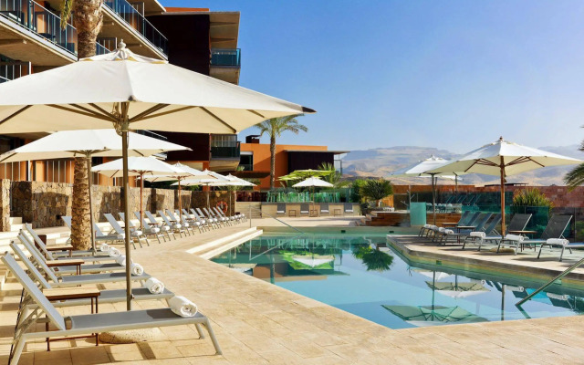 Salobre Hotel Resort & Serenity