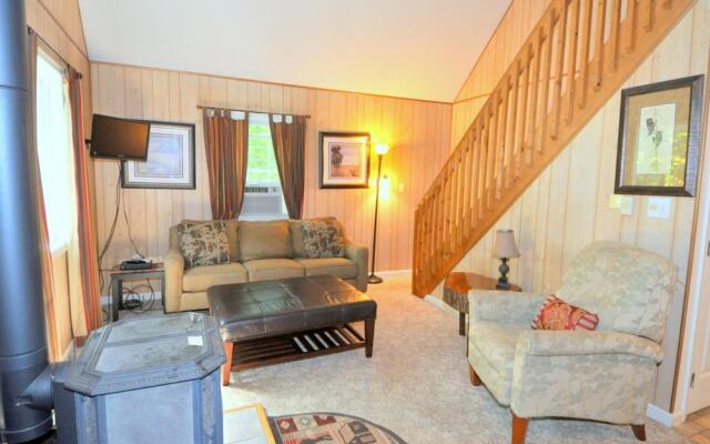 Trails End River Retreat - Riverside