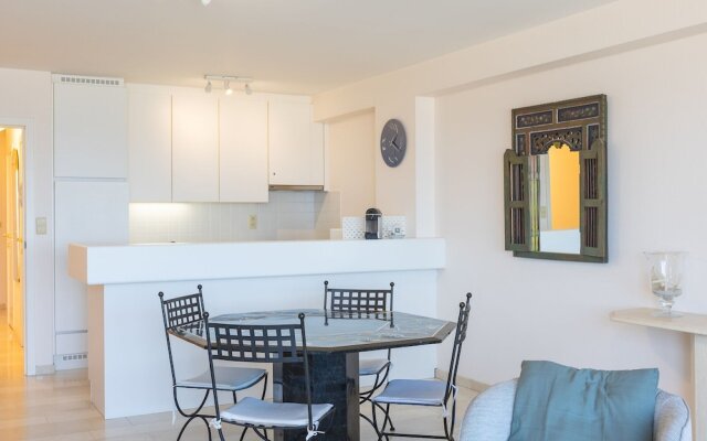 2-bedroom Sea View Retreat