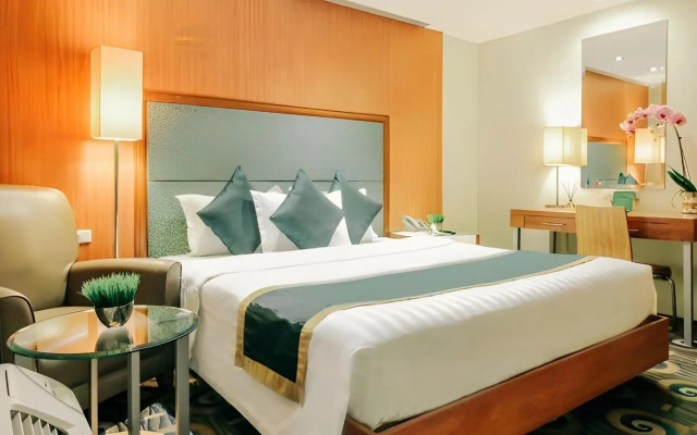 Greenhills Elan Hotel