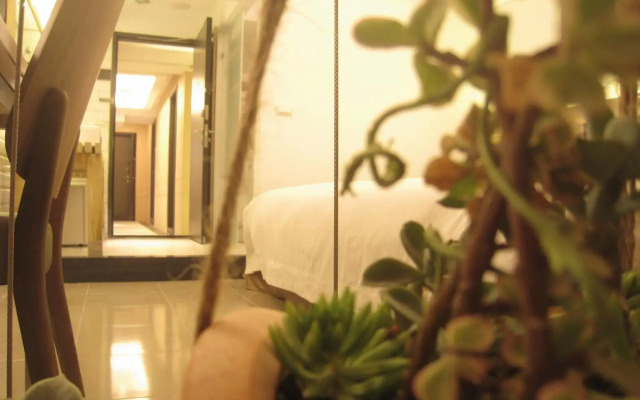 Formosa Boulevard Station Garden Hotel