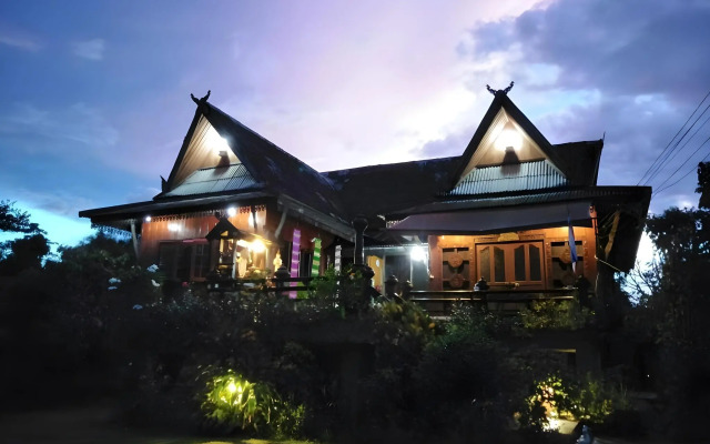 Oui Kaew Homestay