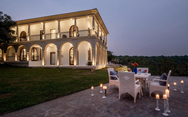 LohonoStays Sacri Borod Hill 5