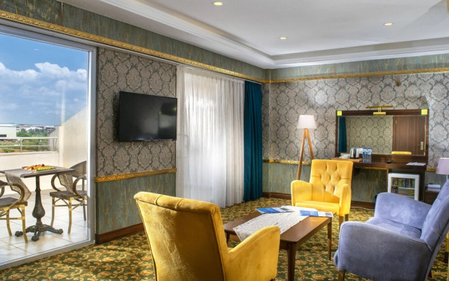 Marinn Deluxe Hotel