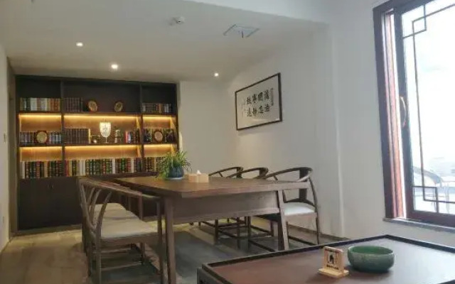 Yi Yuan Hotel