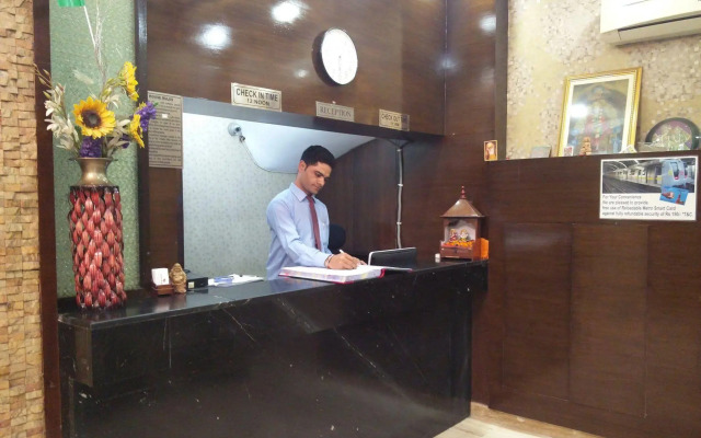 Rupam Hotel
