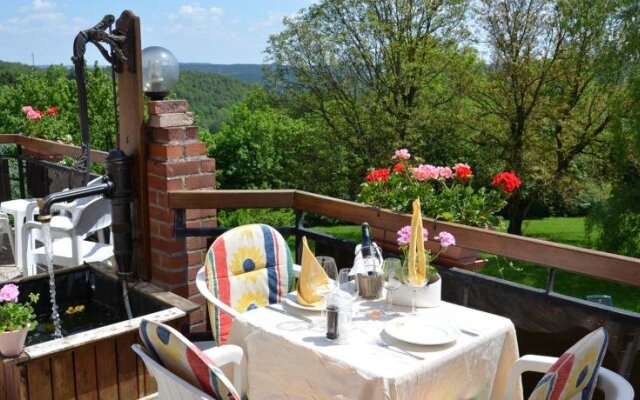 Hostellerie Doux Repos