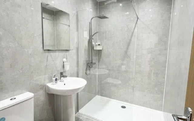 City Escape in Newcastle - 2 Bedroom Apartment