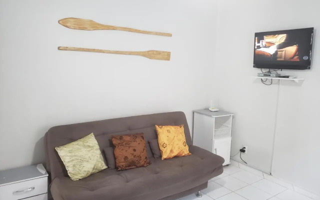 Apto 1 quarto, Centro de Bombinhas, 130 metros da praia.