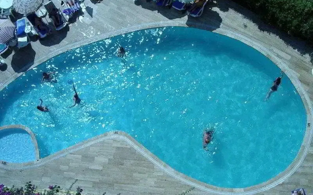 Orkide Hotel
