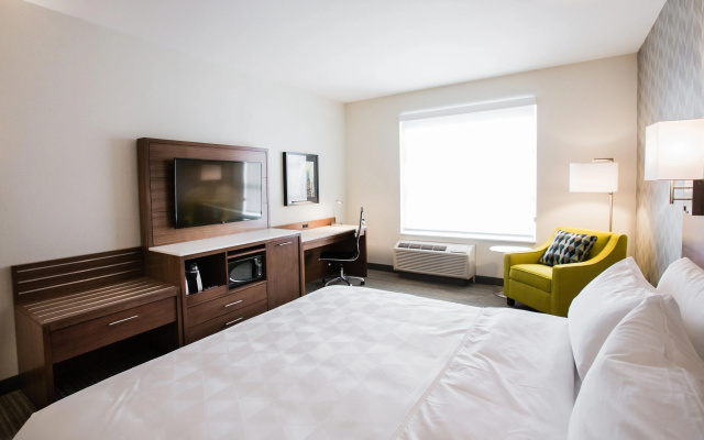 Holiday Inn Calgary South Conference Center by IHG