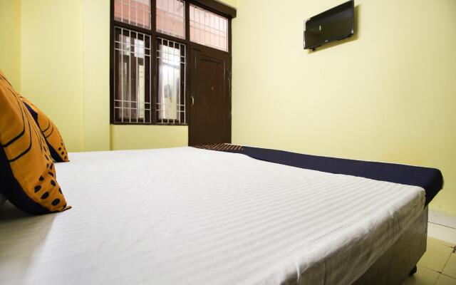 OYO Flagship 67423 Hotel Kavya Guest House