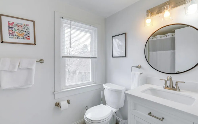 Walk to Campus & Palmer Square: Dtwn Townhome