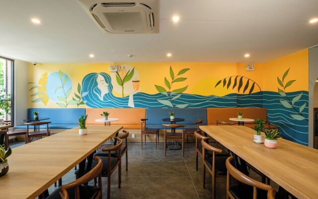 FIRST Studio Hotel Da Nang