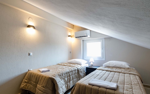 Kiosse Maison 1 by TravelPro Services - Nea F...