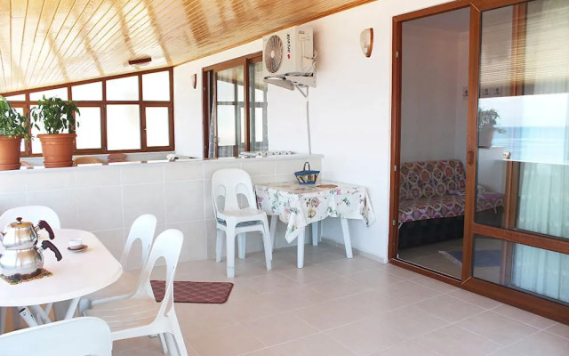 Avşa Belgin Konuk Evi