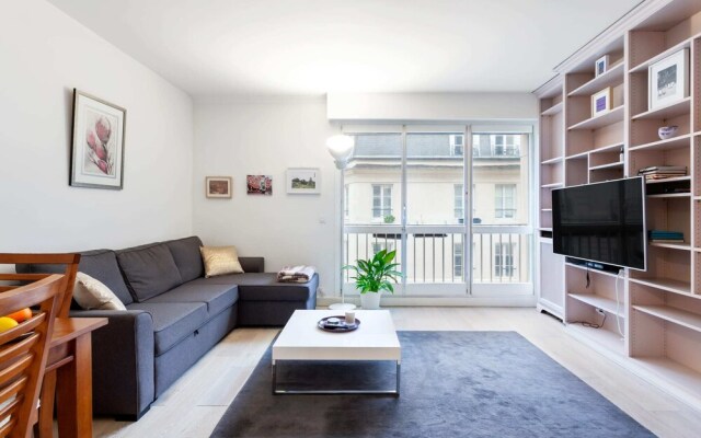 Spacious Apartment in Quartier Latin