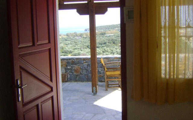 Kavousanos Apartments