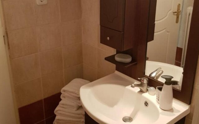 Montage Suites Hotel