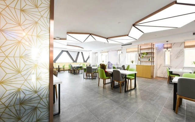 Atour Hotel Changchun High-Tech