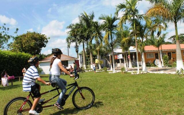Hotel Rosalinda Campestre del Llano