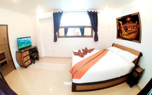 JOOPLAND Luxury Pool Villa Pattaya Walking Street 6 Bedrooms