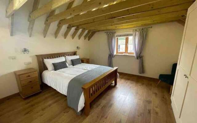 Charming Norfolk Barn Conversion in Barnham Broom