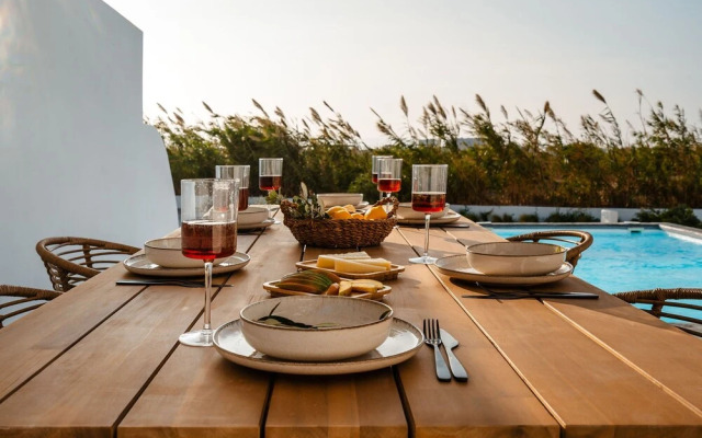 Villa Kaya Plaka With 3 Bedrooms and 3 Bathrooms