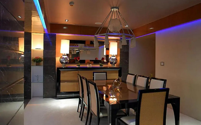 Royal Orchid Central Kireeti-HAMPI Hospet