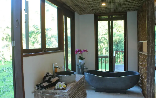 Tirta Loka Suite