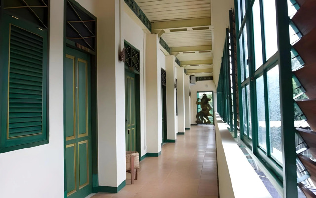 SARE Suites