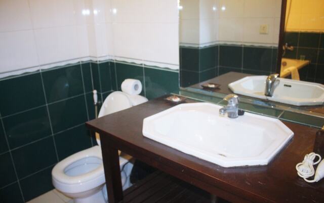 Suryavara Residence Hotel