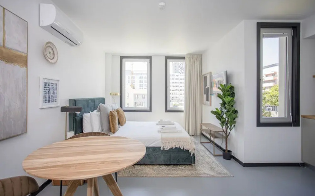 Liiiving in Porto - City Delight Studio II