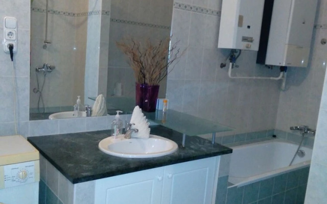 Elena Suite