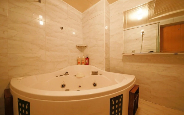 Jes Hot Spring Hotel