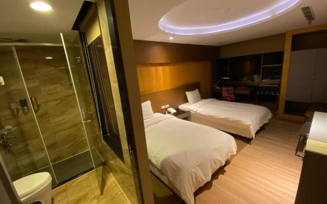 Jinsa Lakeside View Hotel