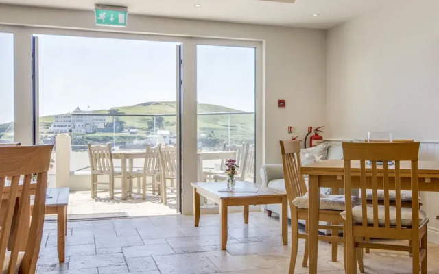 17 Burgh Island Causeway