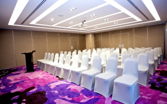 Vouk Hotel Suites