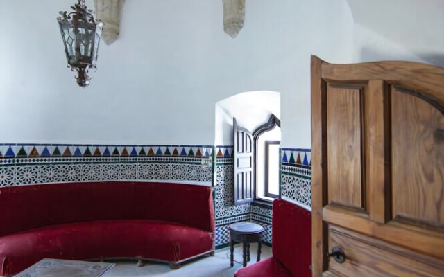 Casa Rural Castillo de Cáceres