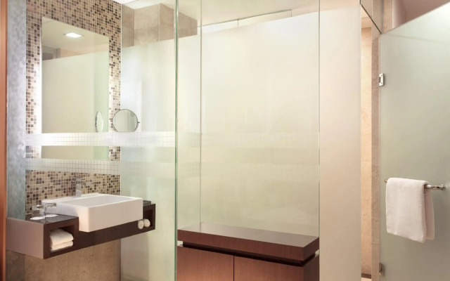 Best Western Plus Paris Velizy