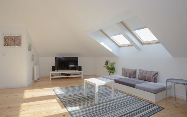 Liiiving - Cosy Downtown Apartments